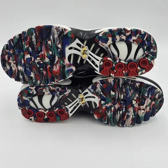 Nike Air Max Plus Black/White/Hyper Blue CU4623-001 Size 6.5Y Womens 8 - Picture 9 of 12